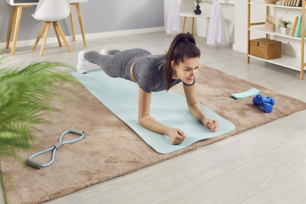 plank exercise home workout for core strength
