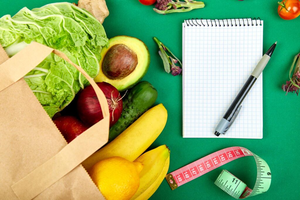 how to save money on groceries for families budget grocery shopping tips
